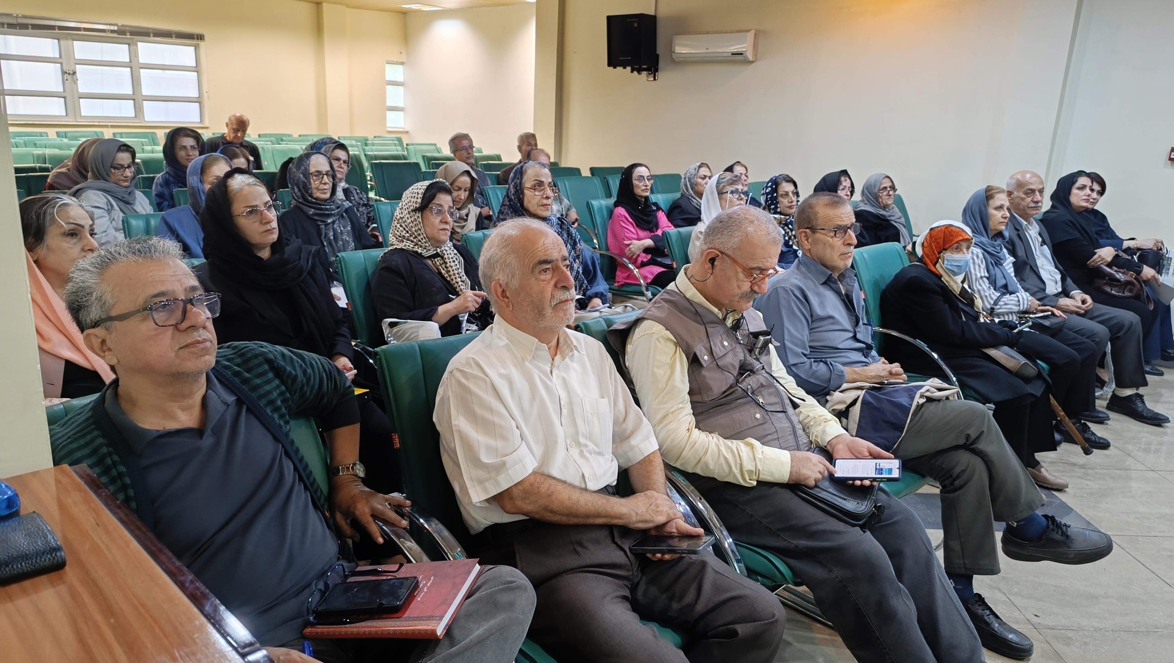 تسهیل خدمت‌رسانی به بازنشستگان با آموزش ثبت غیرحضوری فاکتورهای بیمه تکمیلی