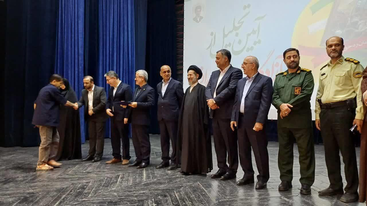 آیین نکوداشت و تجلیل از بازنشسته آزاده کشوری و «آزادگان سرافراز صومعه سرا» برگزار شد